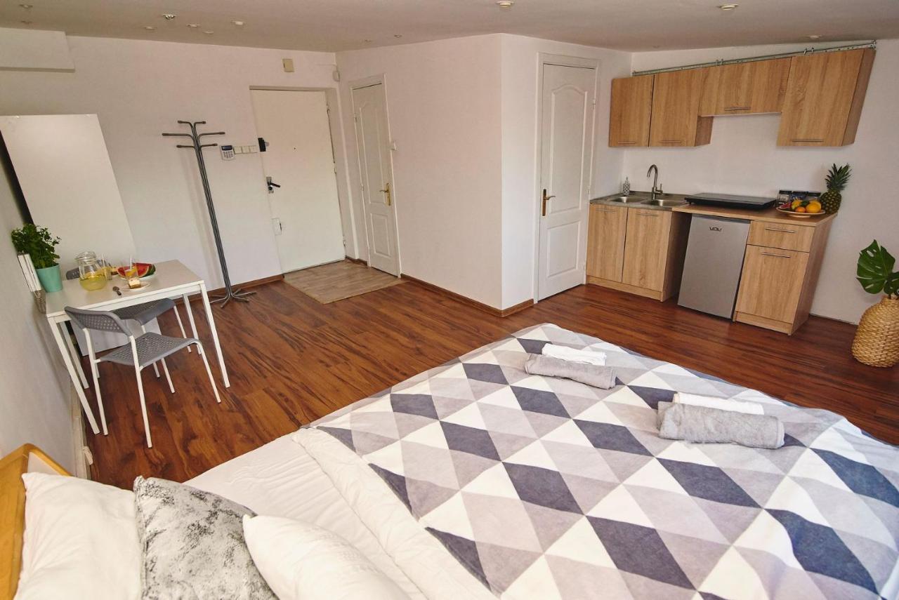 Regem Apartments Warynskiego وارسو المظهر الخارجي الصورة